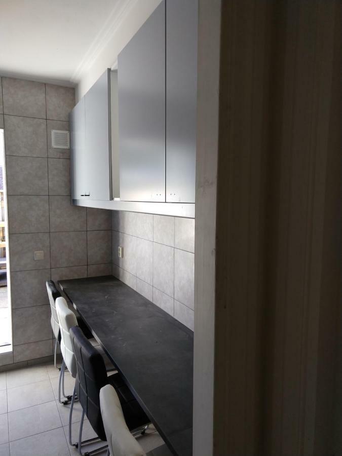 Apartment + Studios Insulinde Tilburgo Exterior foto